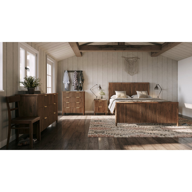 Tammie 6-Drawer Reclaimed Pine Dresser, Brown