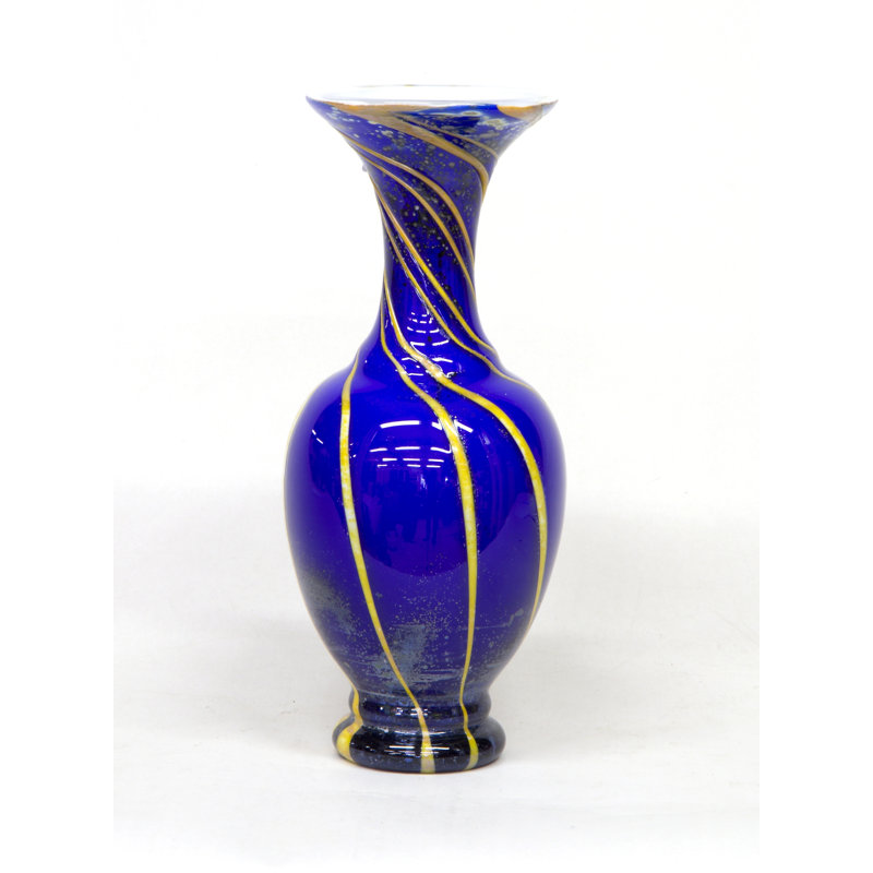 Vase de table décorative en verre soufflé à la main Kirwan