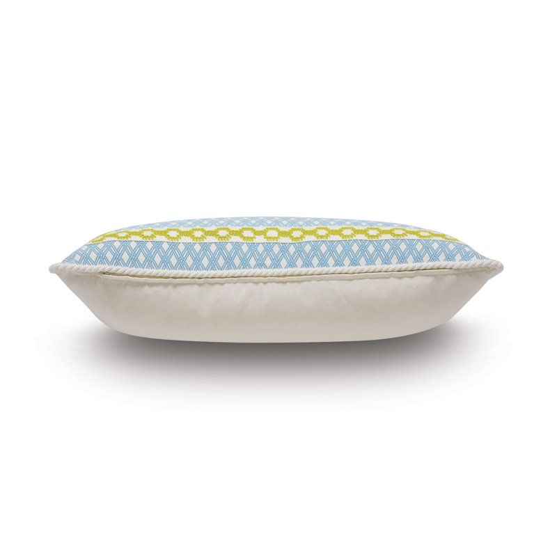 Maldive Senna Sky Sham, Standard