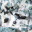 Neptunite sur Natrolite de la mine de pierres précieuses Benitoite, San Benito County, Californie