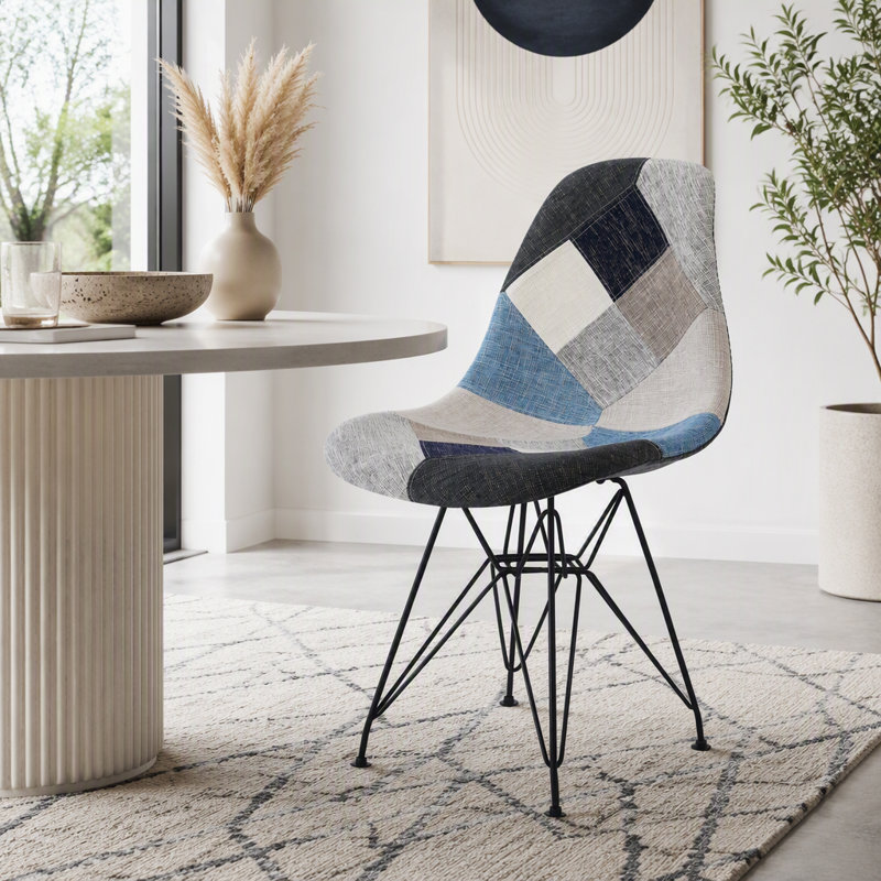 Fauteuil d'appoint bohémien en patchwork avec pieds chromés