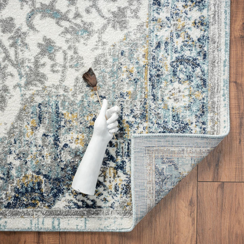 Iser Oriental Indoor Rug, Rectangle 9' x 12'