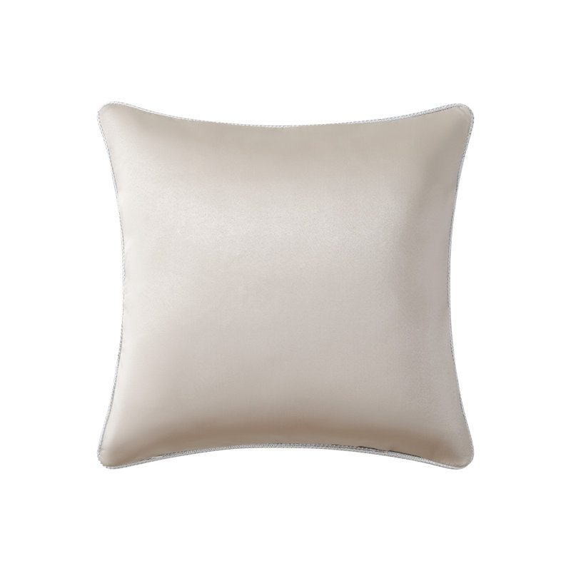 Coussin décoratif 18 po x 18 po Lorna