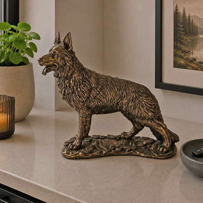Resin Figurine / Sculpture Decorative Object
