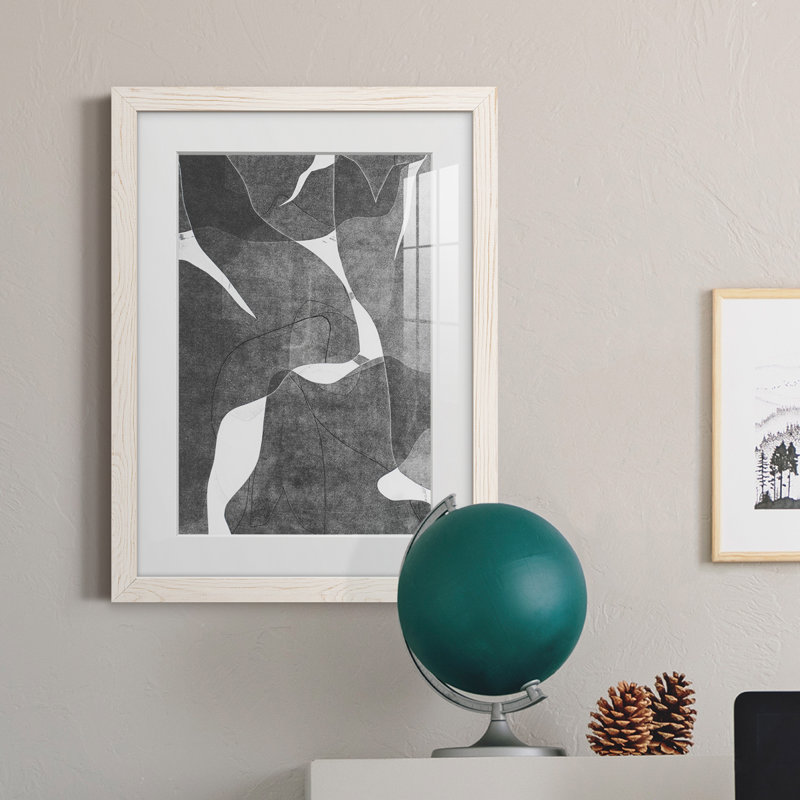Night Bloom III Premium encadré mat - prêt à accrocher, H 43,5 po x l 31,5 po x P 1 po, Papier avec cadre blanc, Blanc