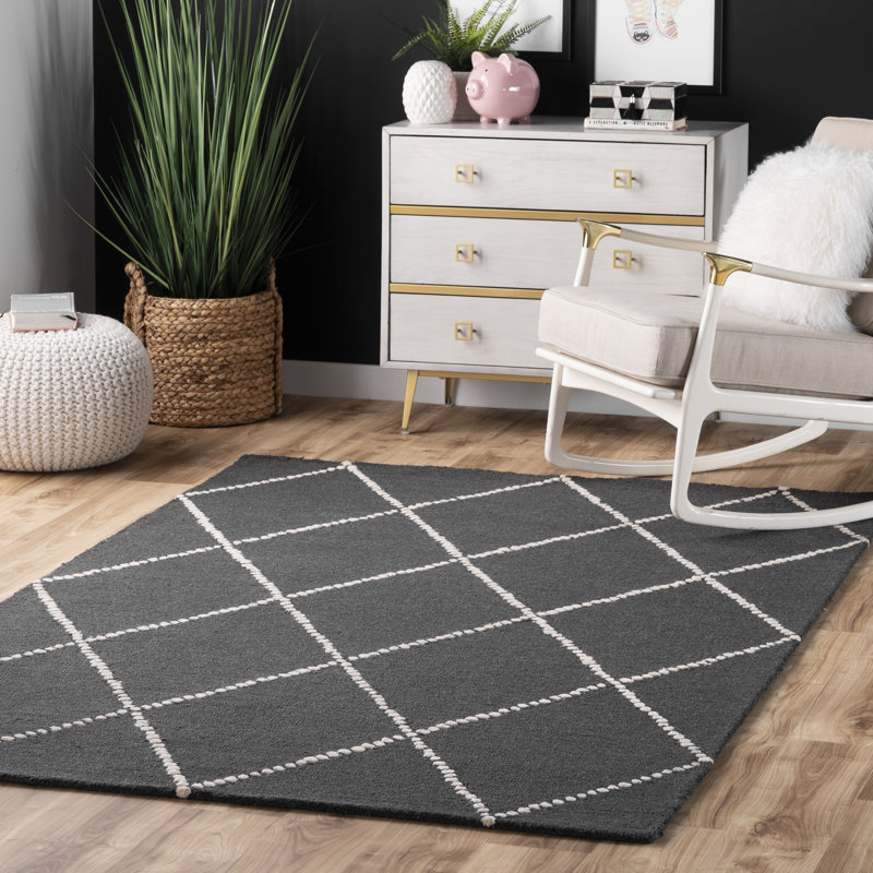 Wool Geometric Indoor / Outdoor Rug, Rectangle 5' x 8'
