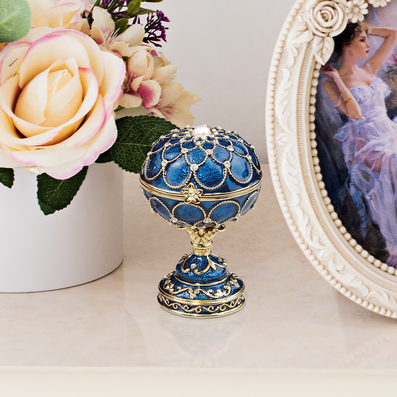 Œufs émaillés style royal Fabergé Peterof