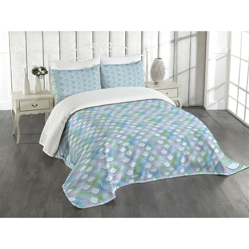 Ambesonne Fish Scale Bedspread Set Squama Dreamy Colors Multicolor, King Bedspread + 2 Standard Shams