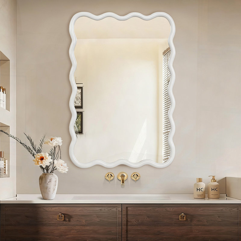 Miroir décoratif Wavy, 24 po x 1,18 po, Blanc