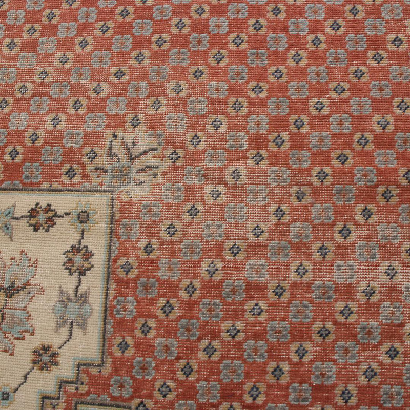Distressed Homage Hand Knotted Wool Area Rug, Rectangle 10' x 14'