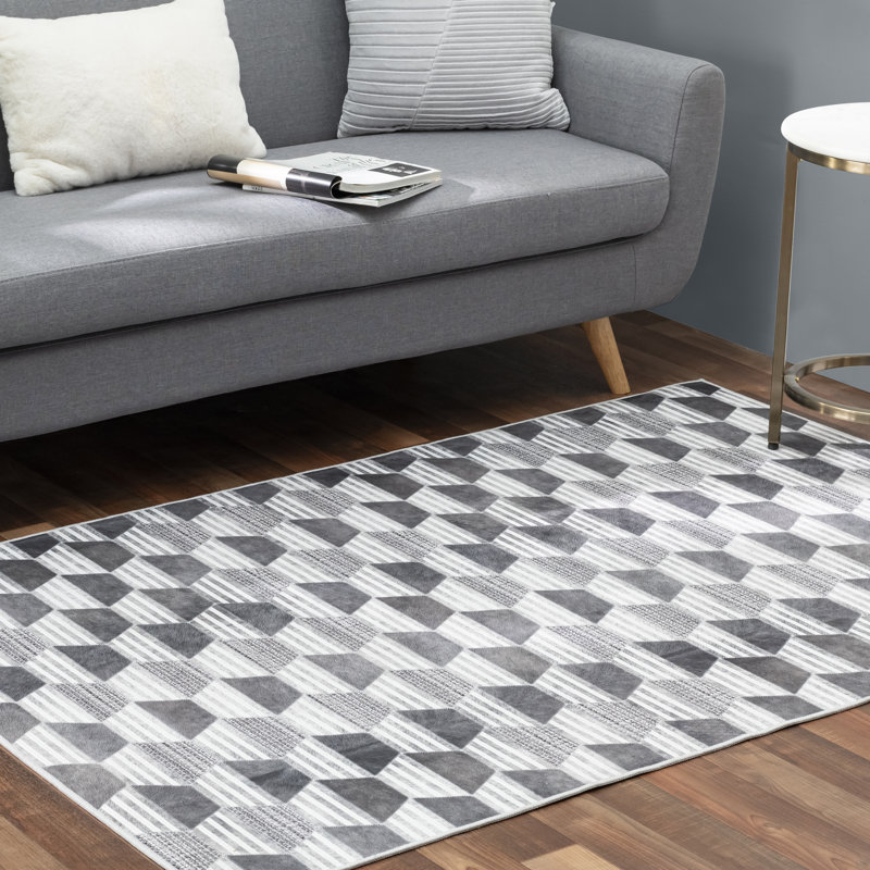 Honeycomb Matrix Black Area Rug, Rectangle 5' x 8'