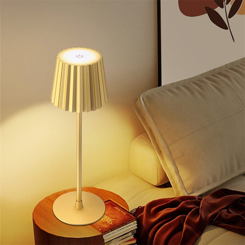 URBNLIVING Metal Table Lamp, Gold