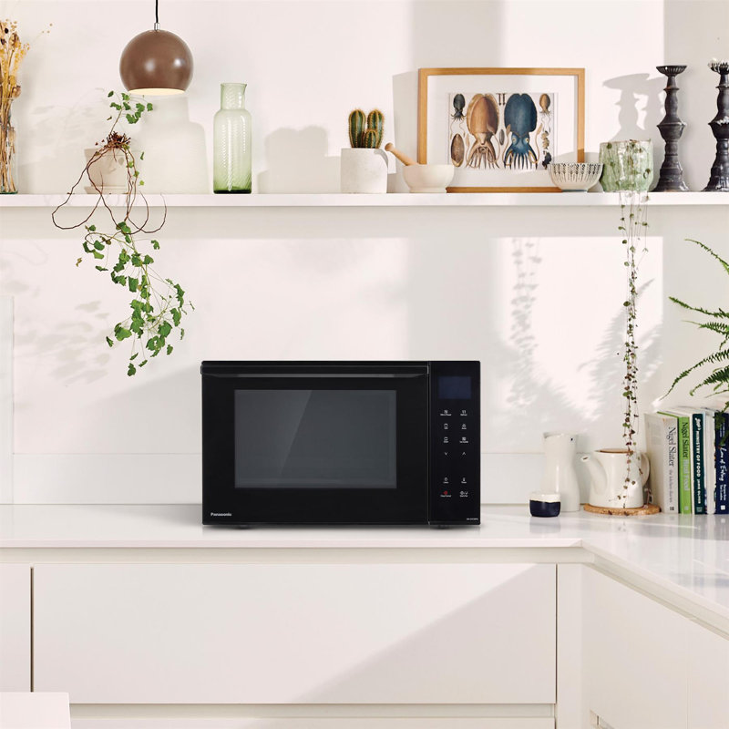 20L 800w Solo Microwave Black