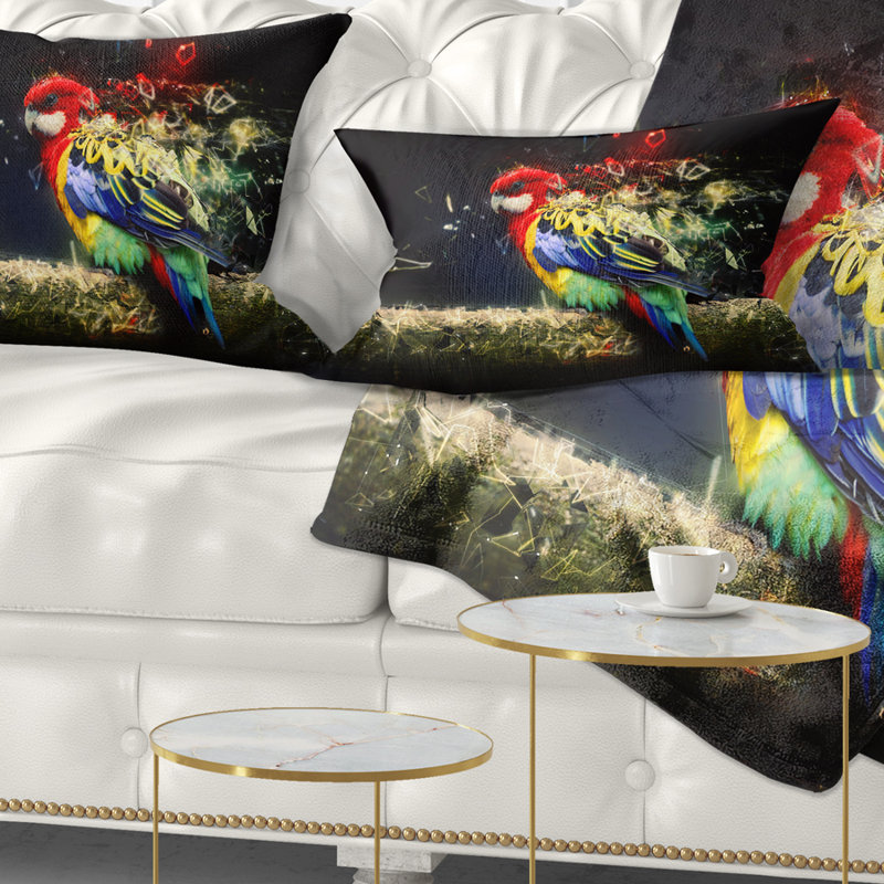 Coussin lombaire perroquet sur une branche à couleur animale