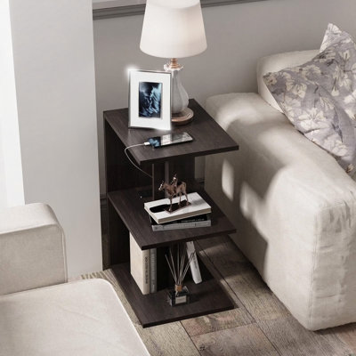 Table de chevet étroite à 3 niveaux, table d'appoint avec station de charge, table de bout avec roulettes pour petits espaces, salon, chambre à coucher