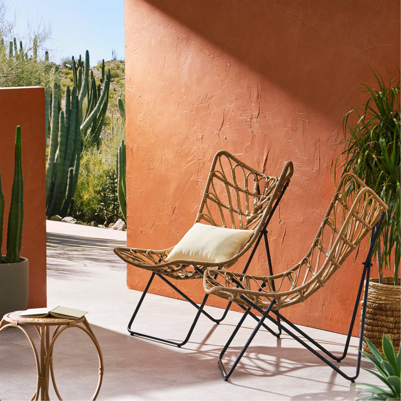 BRYSON CHAIR