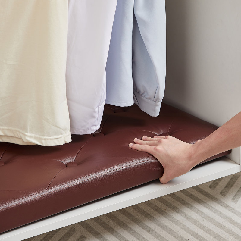 Repose-pieds de rangement capitonné en similicuir de 30 po Markeitha, Similicuir brun