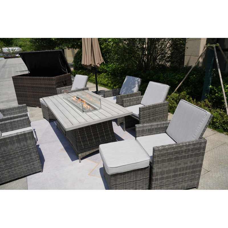 Ensemble de conversation en osier / rotin pour 8 personnes avec coussins Aerolyn