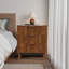 Table de chevet moderne Mid-Century avec 3 tiroirs, pieds en bois massif, finition noyer, table de chevet contemporaine pour chambre à coucher, salon, dortoir