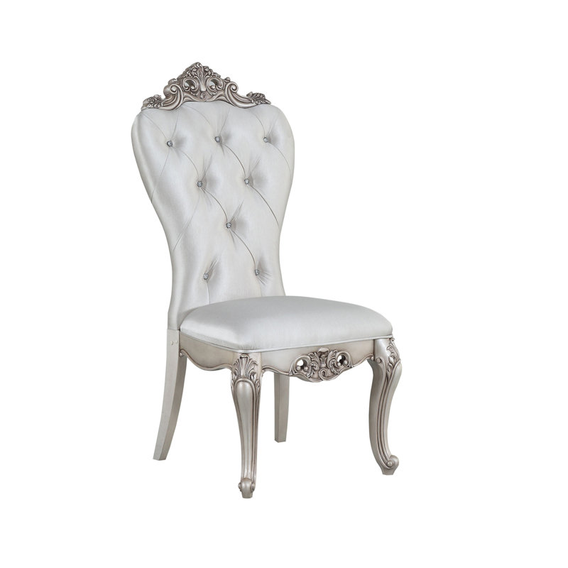 Ensemble de 2 chaises d'appoint crème et ivoire touffetées