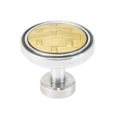 Spectra Weaves knob in chrome finish