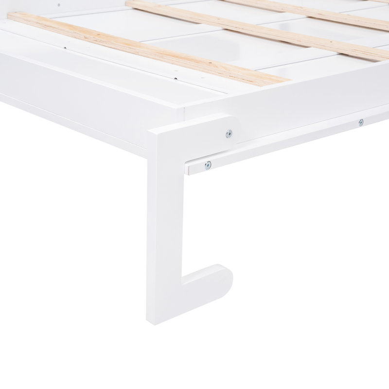 Lit double blanc avec de nombreuses tablettes et armoires de rangement - Fonction chic dans la chambre à coucher