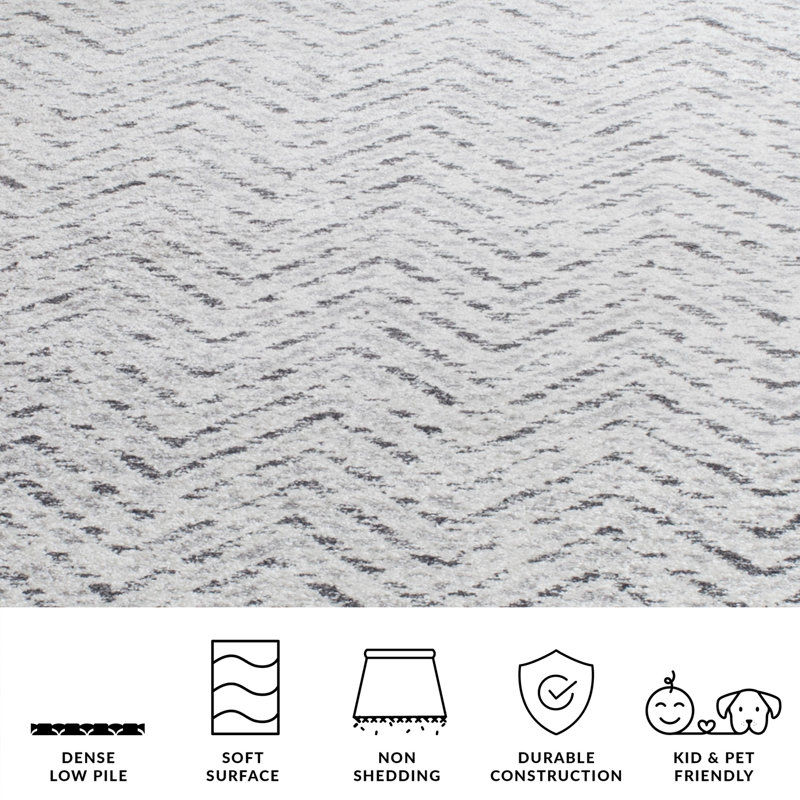 Pateley Chevron Area Rug, Rectangle 122 x 183 cm