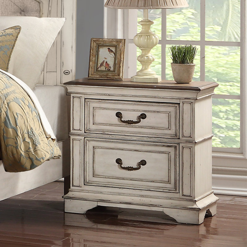 Table de chevet 2 tiroirs en bois blanc antique Norcross
