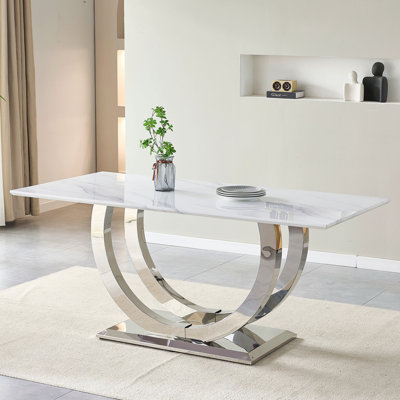 Table de salle à manger rectangulaire de 69,30 pouces, moderne simple, plateau de table en marbre, plateau de table en MDF, surface de miroir en acier inoxydable de couleur argent, pouvant accueillir 4 à 6 personnes, motif de marbre blanc, miroir argenté.