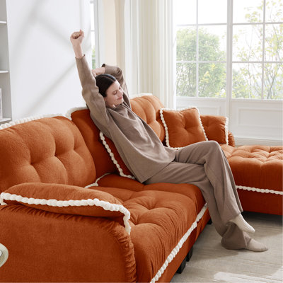 Canapé en forme de L en chenille avec 4 coussins, repose-pieds mobile et garniture capitonnée matelassée de conception ergonomique, canapé à assise profonde facile à assembler pour le salon, le bureau, un appartement, orange
