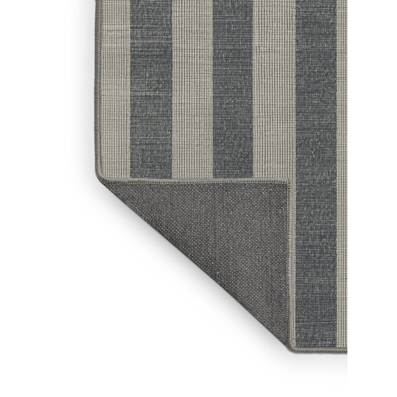 Soft Plush Esqueda July 4Th Modern & Contemporary Abstract Area Rug in Gray – Gray Binding, 7x9