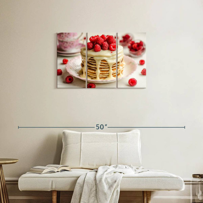 Crêpes crémeuses à la framboise Yarlin, H 20 po x l 33 po
