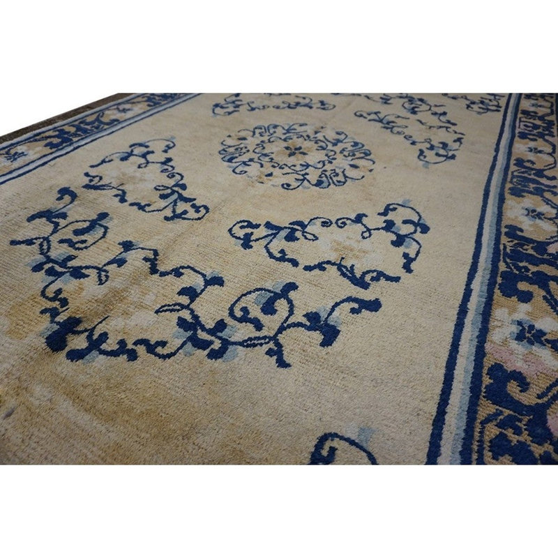 Tapis ancien chinois Ningxia à médaillon beige à champ, style Qing, années 1700, 160 x 260 cm