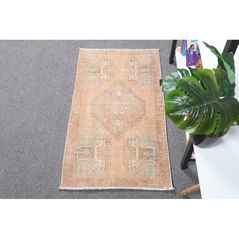 Vintage Turkish Handwoven Beige Bohemian Mat With Unique Geometric Design Ideal For Door Decor In Soft Neutral Tones