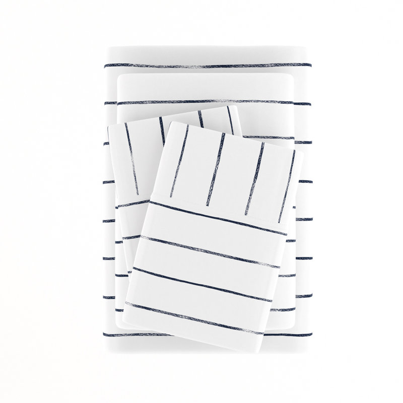 7-Piece Reversible Bedding Bundle - Solid Comforter and Patterned Sheet Set, Full Comforter + 1 Additional Piece