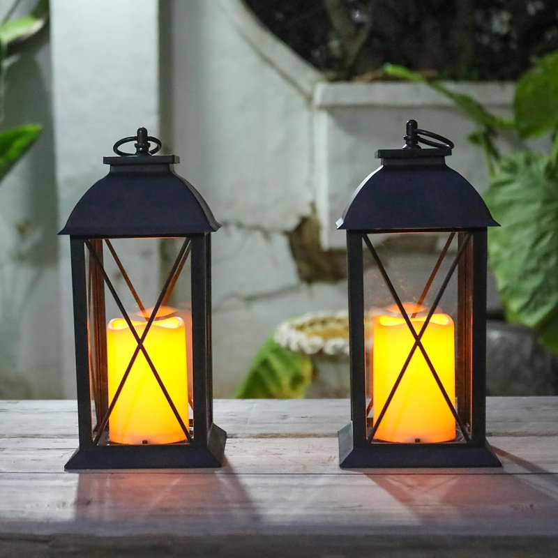 Ensemble de 2 lanternes décoratives noires 13 pouces avec bougies à DEL sans flamme, minuterie de 6 heures, alimentées par piles et étanches