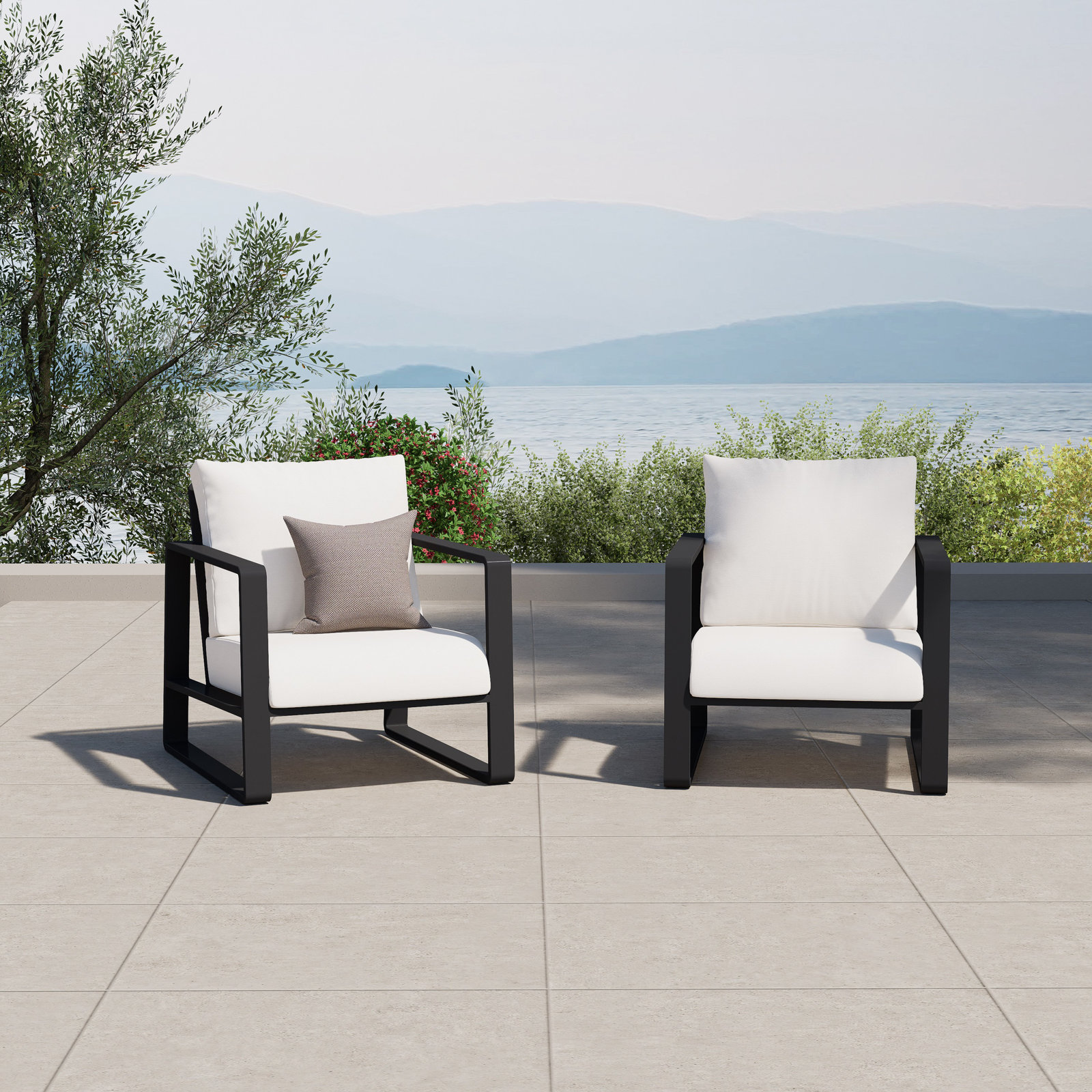 Metal Outdoor Lounge Chair