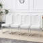 Ensemble de 4 chaises de salle à manger épaissies blanches avec des ensembles de ressorts intégrés et une conception ergonomique, alliant parfaitement confort et élégance.