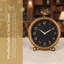 Horloge de table décorative vintage ENDORDAKA, motif oiseau, silencieuse, en métal fer, finition or antique, idéale pour le salon, la chambre à coucher, le bureau ou toute autre pièce de la maison. Cadeau parfait pour une pendaison de crémaillère.