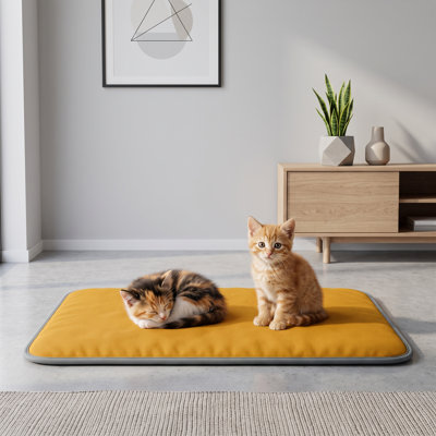 DreamLounge Yellow Thermoregulating Pad Dog Bed