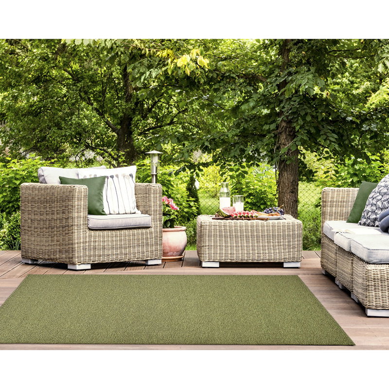 Tapis vert intérieur / extérieur Hubertusz, Rectangle 7 pi 6 po x 9 pi 6 po