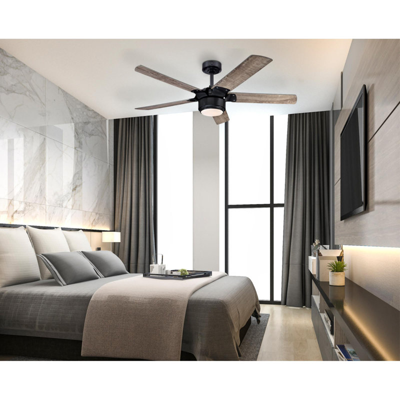 Ventilateur de plafond standard à DEL à 5 pales de 52 po avec télécommande et ensemble d'éclairage inclus
