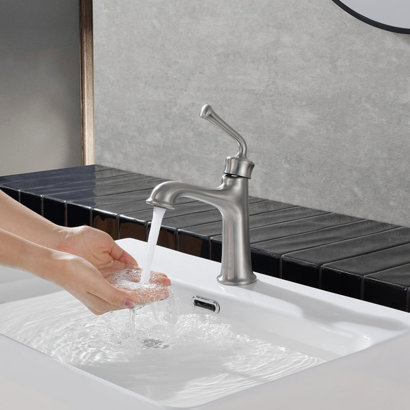Single-Hole Single-handle Bathroom Faucet with Drain Assembly, Brushed Nickel