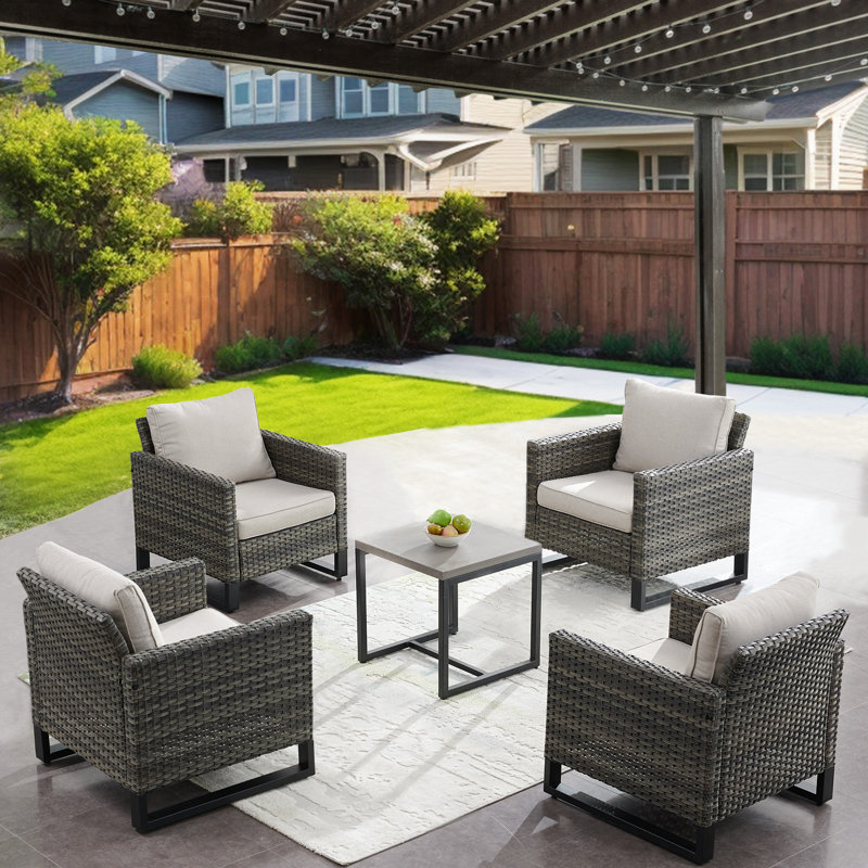 Chaise de patio avec coussins Nazime, Beige