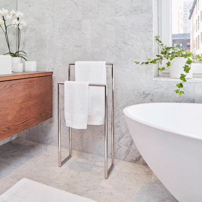 Freestanding double towel stand