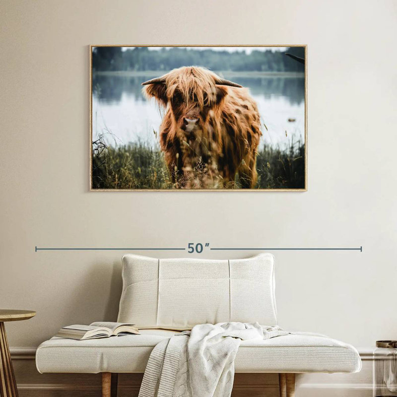 Vache Lakeside Highland, Cadre flottant en bois naturel, 40 po x 27 po