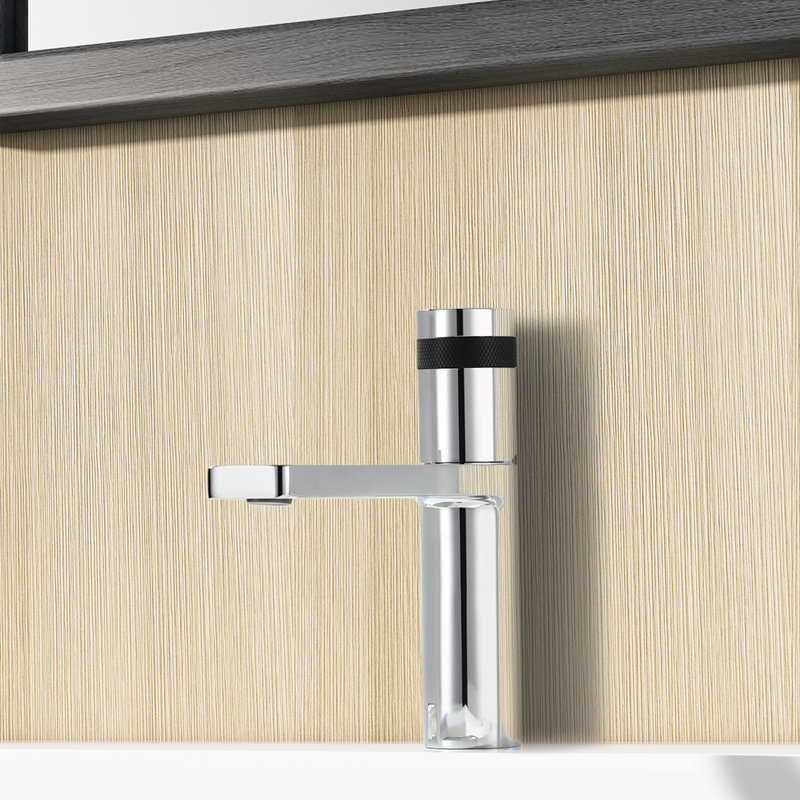 Single-Hole Single-handle Bathroom Faucet with Drain Assembly, Polished Chrome