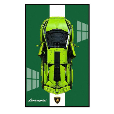 Voiture d'assemblage avec affiche, art mural