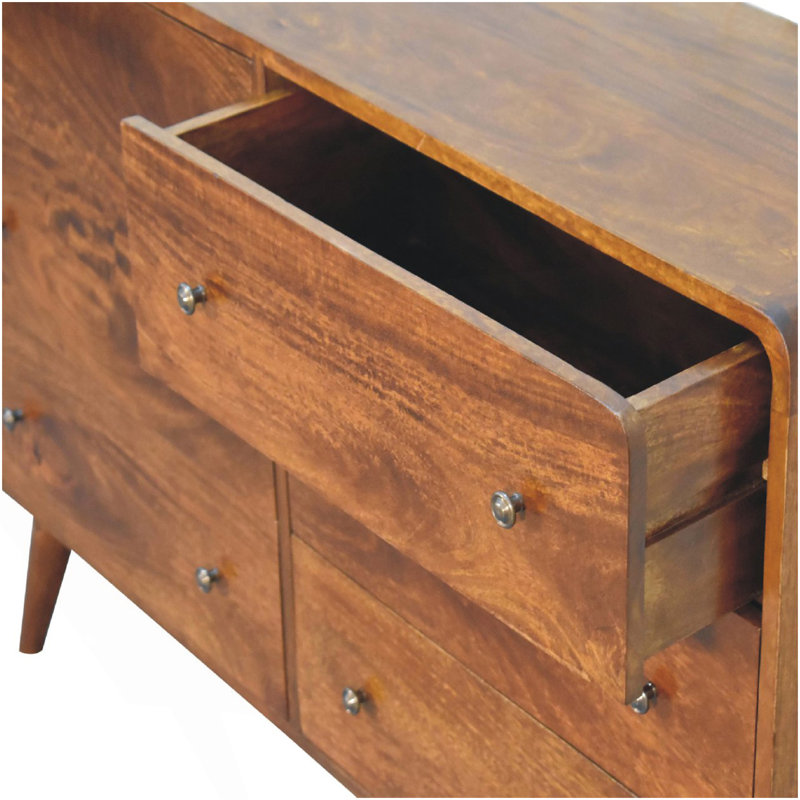 Grande commode incurvée en châtaignier