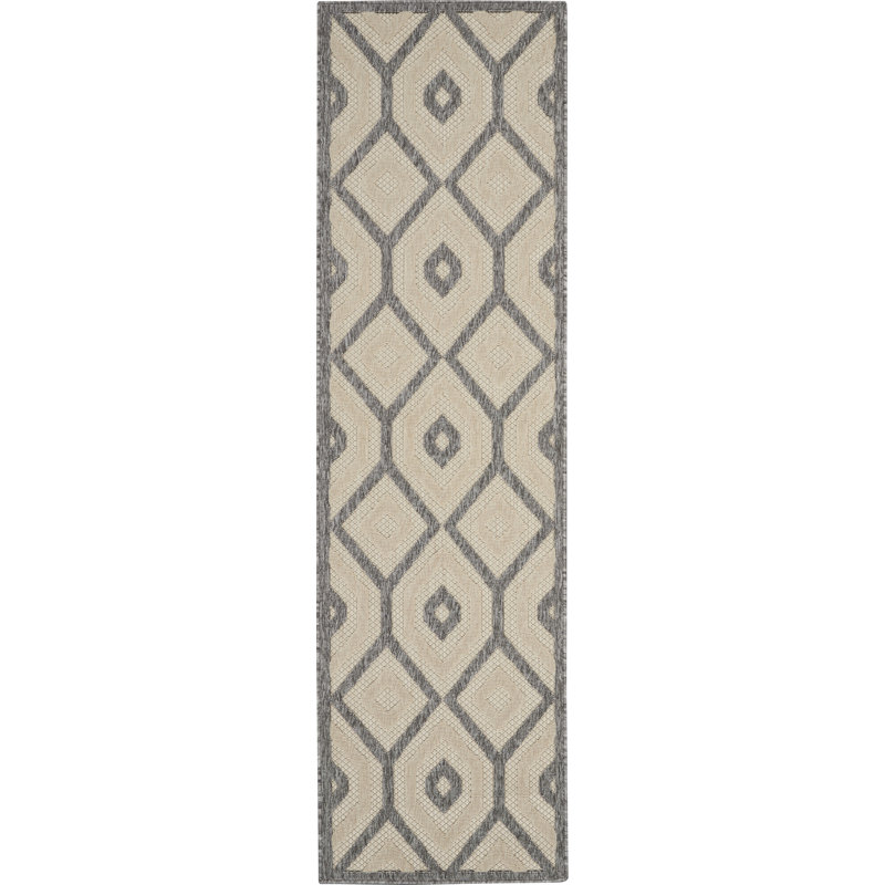 Geometric Indoor / Outdoor Rug, Runner 2'2" x 7'6"